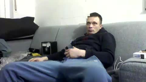 Zenek online show from February 16, 2025, 7:15 am