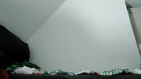 Zenek online show from October 2, 2025, 9:33 pm