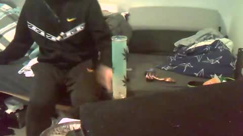 Zenek online show from November 22, 2025, 3:05 am