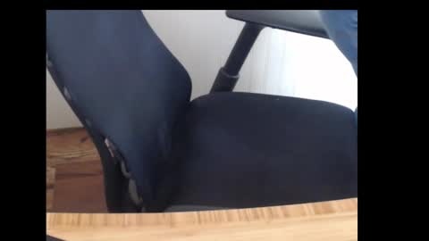 robidan6923 online show from March 4, 2025, 5:56 pm