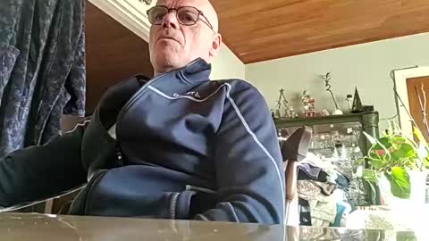 robke1966 online show from January 13, 2025, 10:14 am