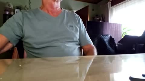 robke1966 online show from October 29, 2025, 7:43 am