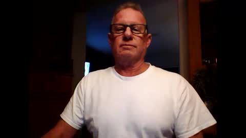 Snapshot of robo0000 chatting on November 18, 2025, 1:22 am robo0000 online show from November 18, 2025, 1:22 am