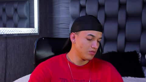 rocco_santos online show from November 15, 2025, 12:52 am