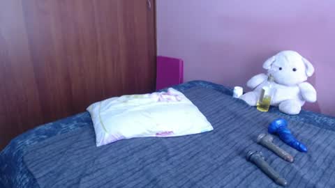 Snapshot of rochelle_xxx chatting on June 18, 2026, 1:26 pm Rochelle online show from June 18, 2026, 1:26 pm