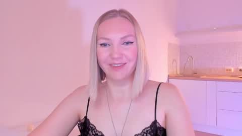 rock__baby online show from December 5, 2024, 9:17 pm