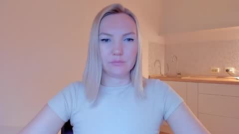 rock__baby online show from February 25, 2025, 4:46 am