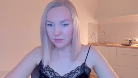 rock__baby online show from March 2, 2025, 4:07 am