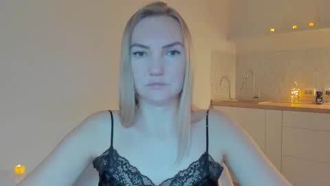 rock__baby online show from December 21, 2025, 7:32 pm