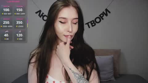 rocketsgirl online show from February 14, 2025, 8:10 am