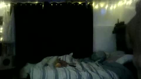 rockharder000 online show from December 19, 2024, 11:39 am