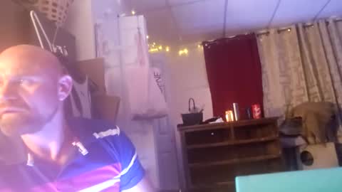 rockharder000 online show from October 18, 2025, 6:37 am