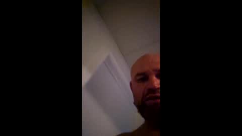 rockharder000 online show from December 5, 2025, 10:46 am