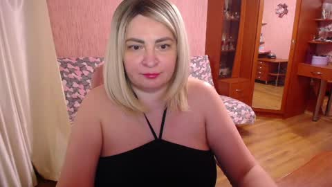 Rocknlinxx online show from May 11, 2026, 5:43 pm
