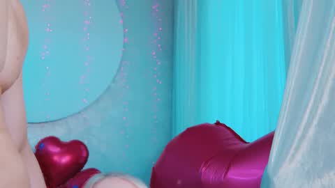 Lina and Den online show from February 24, 2026, 6:22 am