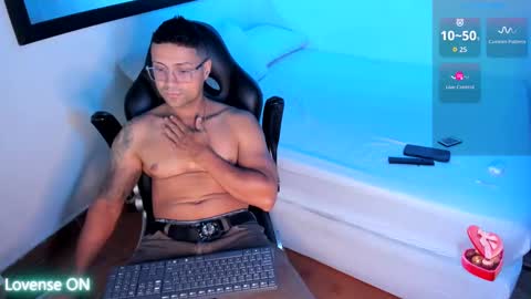 rocky_staily online show from September 27, 2025, 9:53 pm