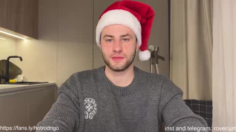 Rodrigo online show from December 24, 2024, 11:22 pm