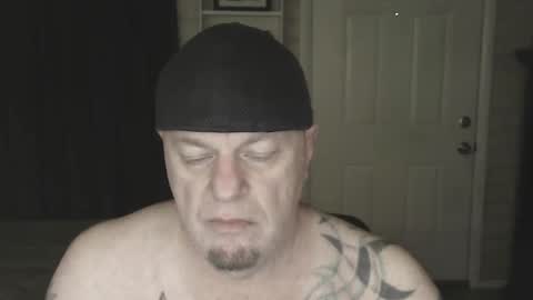 roinaz online show from January 2, 2025, 7:29 pm