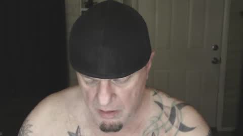 roinaz online show from January 27, 2025, 8:49 pm