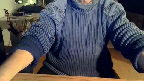 rolandloser1000 online show from January 28, 2025, 5:14 pm