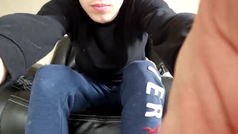 Rolper27         online show from March 4, 2025, 5:24 pm