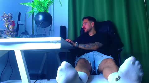 romaniamaster1 online show from April 29, 2026, 6:17 am