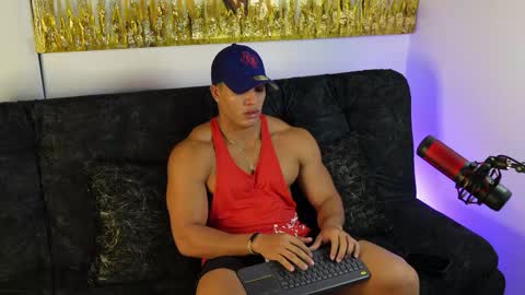romano_kentt12 online show from November 26, 2025, 11:17 pm
