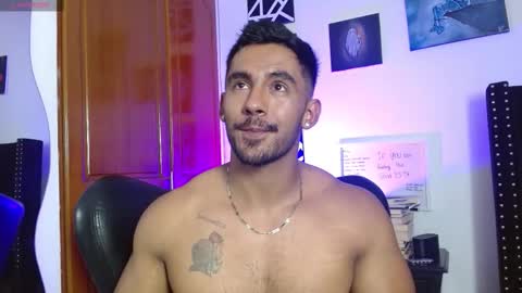 Roman online show from November 16, 2025, 10:37 pm