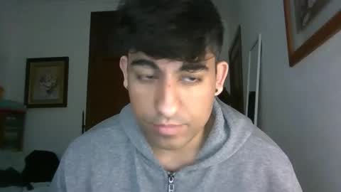 Snapshot of romanpoliakovxx chatting on March 6, 2026, 9:50 am romanpoliakovxx online show from March 6, 2026, 9:50 am