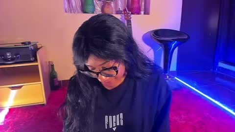 Is A Belle online show from December 8, 2024, 1:02 am