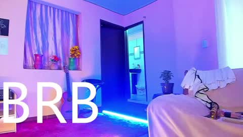 Is A Belle online show from February 4, 2025, 12:33 pm