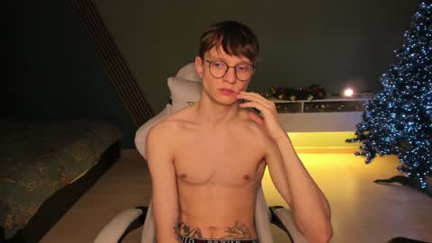 Romeo online show from January 10, 2025, 4:54 am