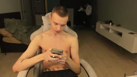 Romeo online show from February 25, 2025, 2:22 pm