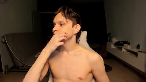 Romeo online show from March 2, 2026, 6:48 pm