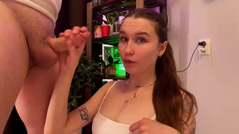 Romeo and Kate online show from October 24, 2025, 11:06 am