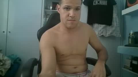 Snapshot of romuloparanhos chatting on August 1, 2026, 6:29 pm romuloparanhos online show from August 1, 2026, 6:29 pm