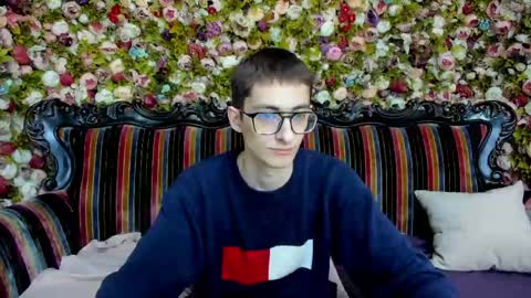 ronbevs online show from May 15, 2026, 8:49 pm