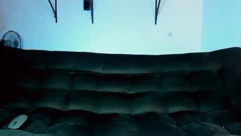 Ronnie online show from March 12, 2025, 9:56 pm