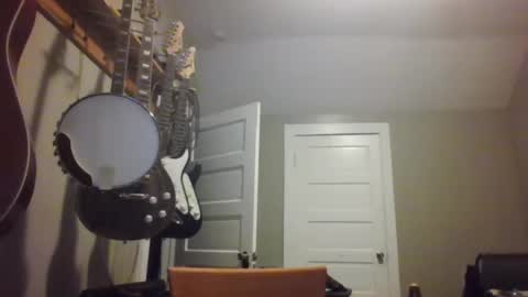 ronniejohnston13 online show from September 30, 2025, 7:24 am