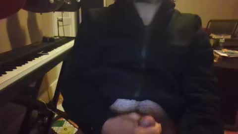 ronniejohnston13 online show from November 2, 2025, 11:12 am