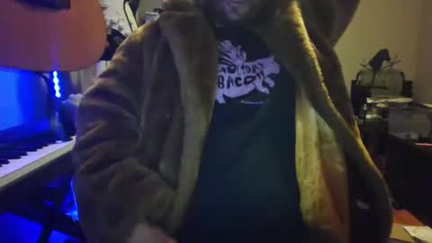 ronniejohnston13 online show from January 9, 2026, 11:13 am