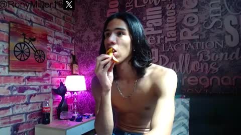 RonyMiller 1 online show from February 6, 2025, 7:18 pm