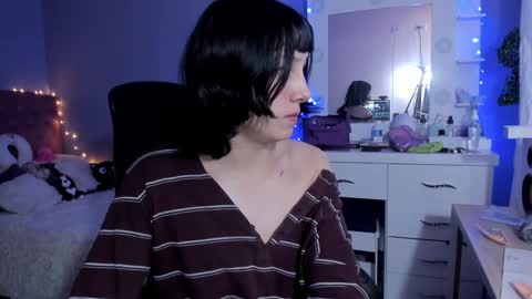 Twelve 3 Inst Twelve 312002 Twitter Room312 2002 online show from December 10, 2024, 10:37 pm