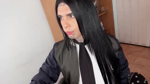 Snapshot of room911 chatting on February 2, 2026, 9:57 pm herreraisa offical online show from February 2, 2026, 9:57 pm