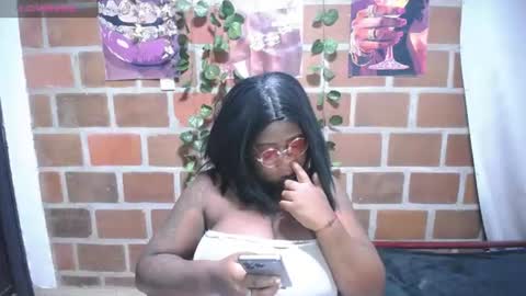 roos_veyker online show from July 15, 2026, 5:18 pm