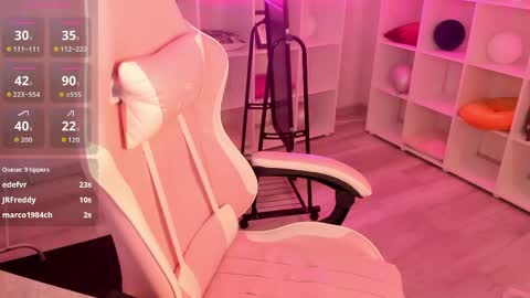 Snapshot of rosa_vaughn chatting on April 30, 2026, 8:57 pm Viola online show from April 30, 2026, 8:57 pm