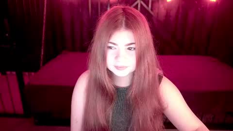 rosaamour online show from June 15, 2026, 6:54 pm
