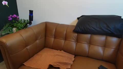 Rosalie Caine online show from March 2, 2026, 12:35 am