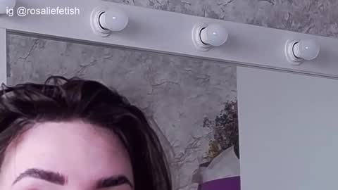 Snapshot of rosaliefetish chatting on January 17, 2025, 8:34 am Rosalie online show from January 17, 2025, 8:34 am