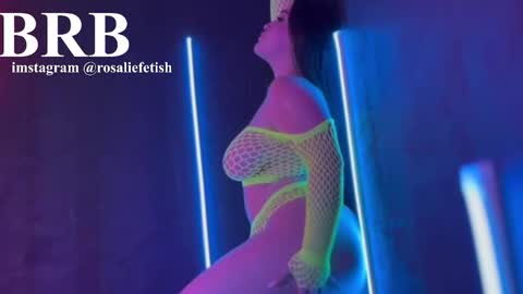 Snapshot of rosaliefetish chatting on October 25, 2025, 6:46 pm Rosalie online show from October 25, 2025, 6:46 pm